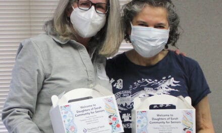 Daughters of Sarah Jewish Foundation brings the joy of Shabbat to residents