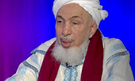 AJC presents Human Dignity Award to Muslim scholar