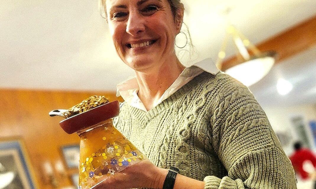 Kelley Hillis wins Latkefest